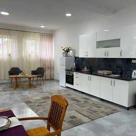 Jasmina Apartment *